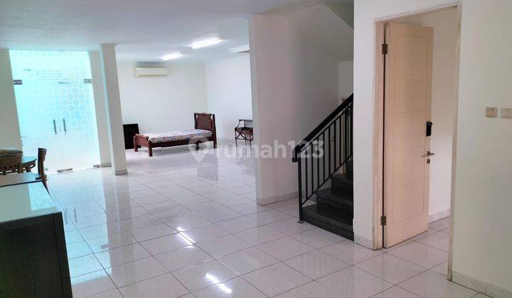 Dijual rumah siap huni di perumahan raffles hills cibubur  1