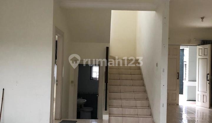 Tourist City ~ Swimming Pool 2