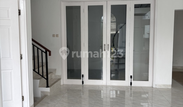 Ready-to-Live House in Citra Gran