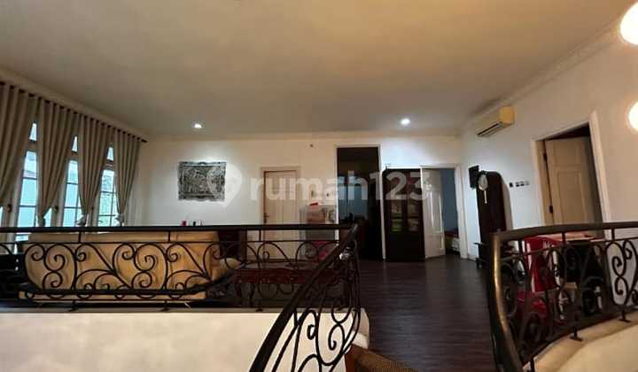 Neat House ~ Ready to Occupy 2