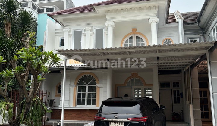 Ready-to-Live House in Legenda Wisata, Good