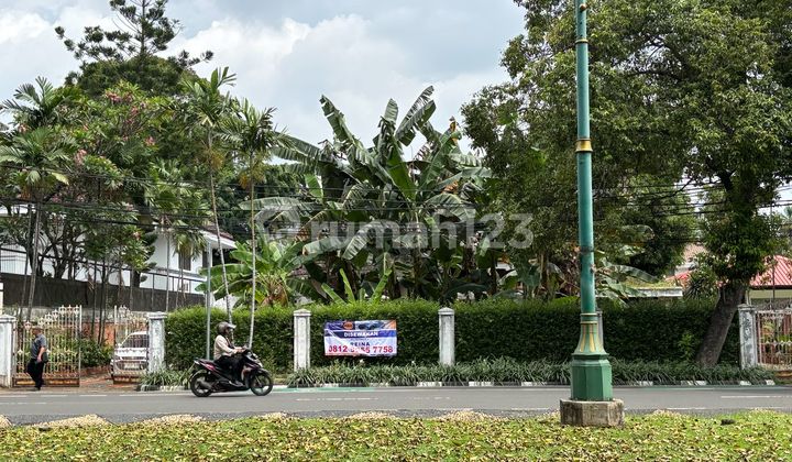 Menteng - Lokasi Elit