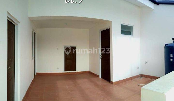 Rumah Lt 145 M2 Cempaka Putih Barat , Jakarta Pusat Murah  2