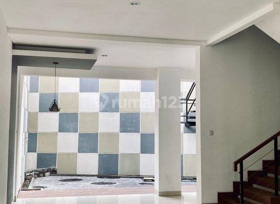 Rumah Lt 145 M2 Cempaka Putih Barat , Jakarta Pusat Murah  2