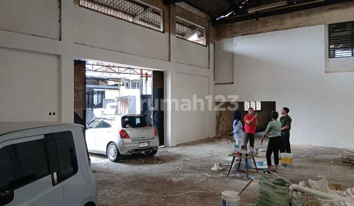 Gudang di bawah njop 50 %  di Tambora, jakarta barat murah