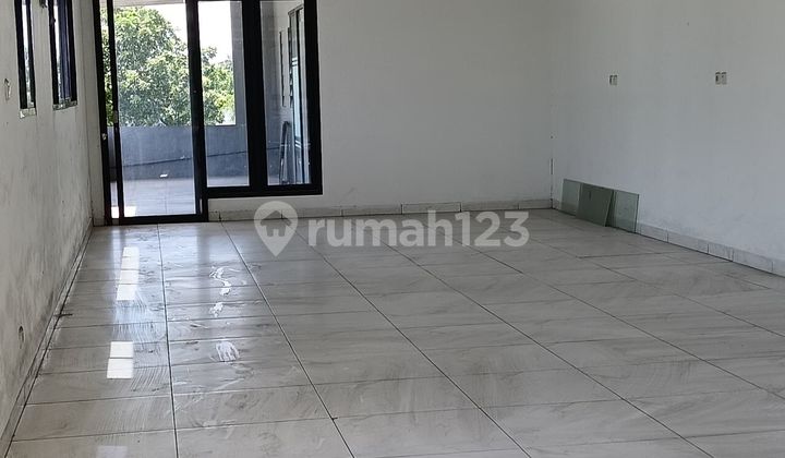 Ruko lt 302,5 m2 di kemayoran , jakarta pusat murah