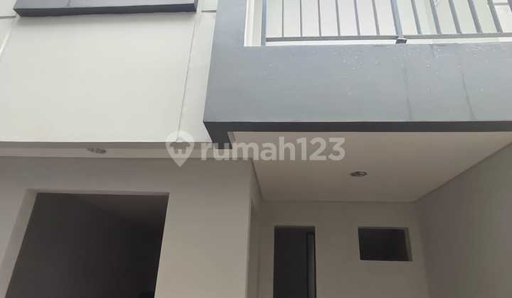 Rumah Baru Gg Motor LT 24 M2 di Utan Kayu, Jakarta Timur Murah