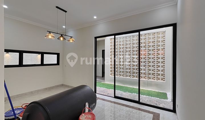 Rumah lt 123 m2 di kelapa dua , kebon jeruk , jakarta barat murah