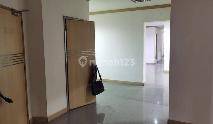  Ruko dibwh njop lt 342 m2 di sawah besar , jakarta pusat murah  1