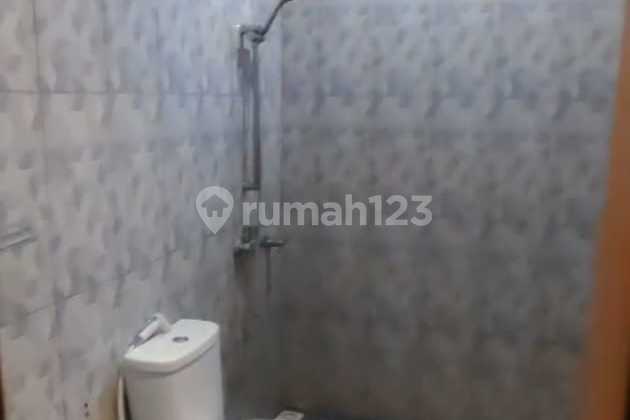 House 62 m2 in Cempaka Putih, Central Jakarta Cheap 2