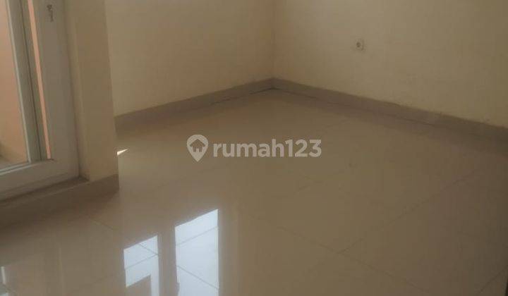 Rumah Lt 75 M2 di Sunter Jaya , Jakarta Utara Murah  1