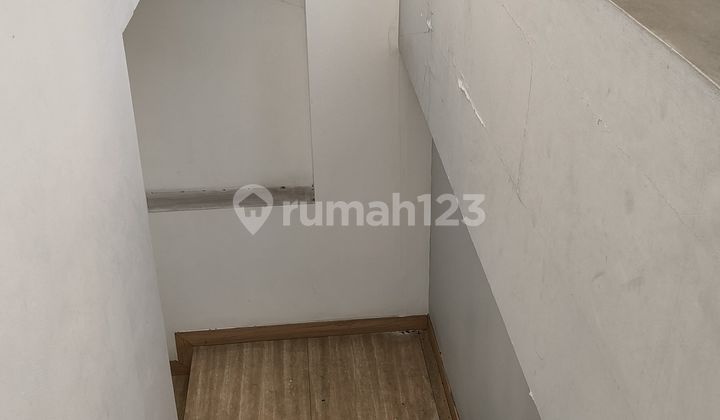 Gedung Ruko Siap Pakai lt 248 m2 di Tanjung Priok, Jakarta Utara 2