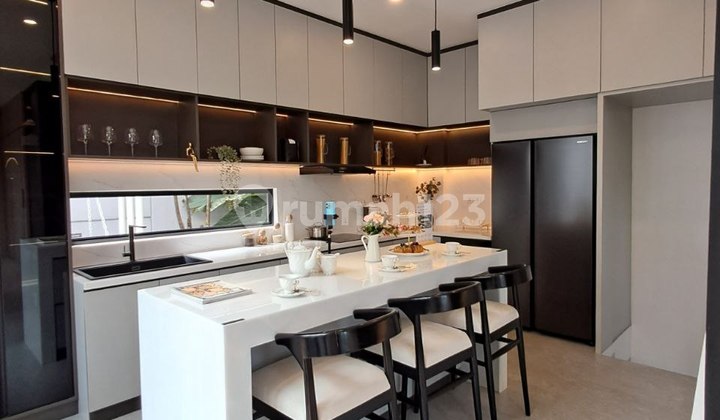 Luxurious 3-Story House with Elevator in South Jakarta Area, Good SHM, House in Sawangan 2