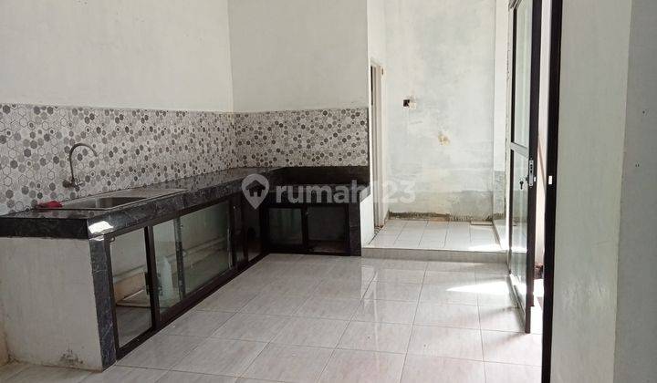 Rumah Siap Huni Bisa Masuk 2 Mobil Lokasi Strategis 7