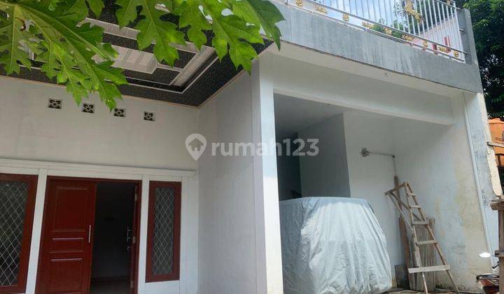 Rumah Bisa Buat Kantor  , parkir 3 mobil Wan 1
