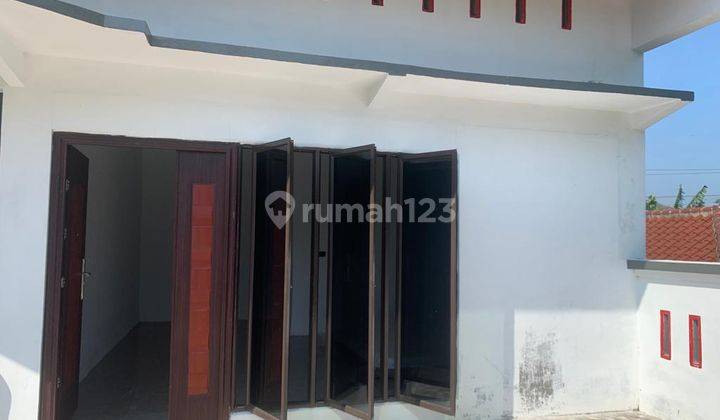 Rumah Bisa Buat Kantor  , parkir 3 mobil Wan 2