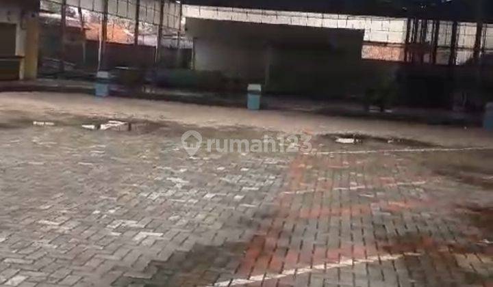 Gudang Ex Lapangan Futsal Pinggir Jalan Winta 2