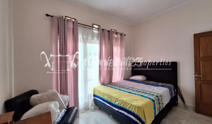 Ready-to-occupy villa with a beautiful pool Ready-to-occupy villa with a beautiful pool