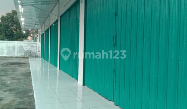 New warehouse incoming truck yadi New warehouse incoming truck yadi