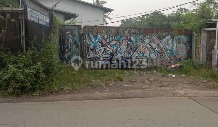 Container warehouse entry batara