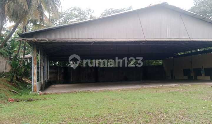 Warehouse by the roadside