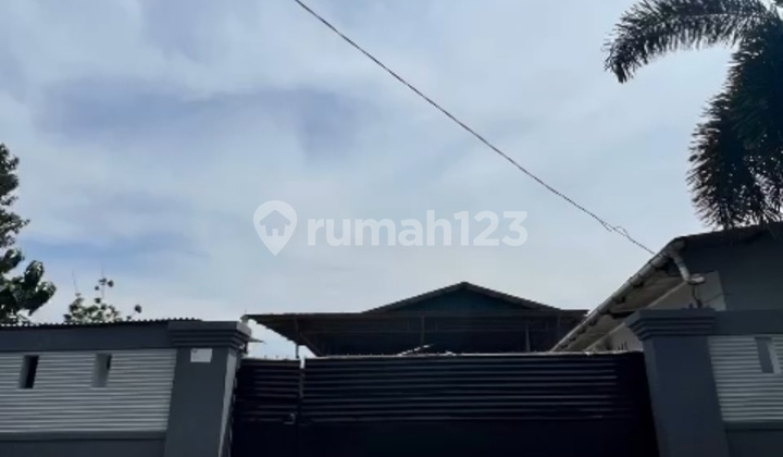 Warehouse, 40 feet container access