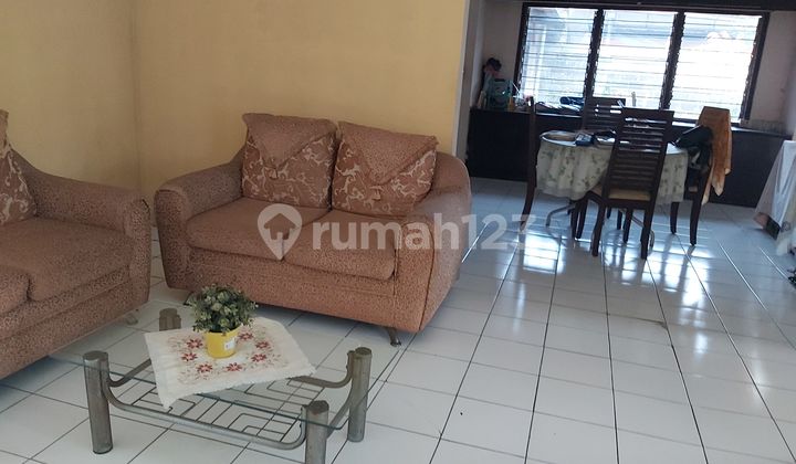 Rumah hook tanah luas Emmywan 2