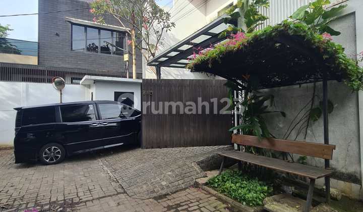 Rumah Cantik 2 Lantai Dalam Cluster Full Furnish Pesanggrahan Bintaro Jakarta Selatan