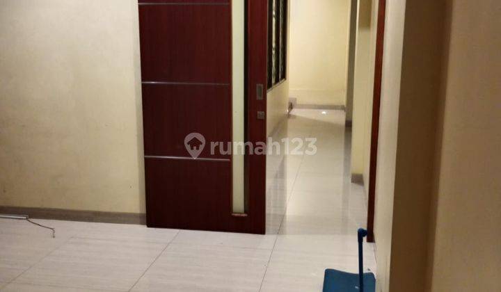 Gedung kantor strategis terdepan ke Pintu tol Cibubur 20