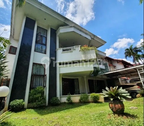 Rumah Asri termurah di Pondok Indah Jakarta Selatan