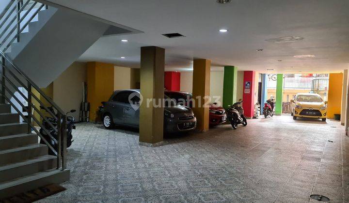 Kost 5 Lantai 44 kamar termurah di Gunung Sahari Jakarta Pusat 1