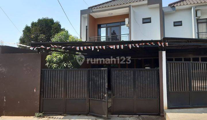 Rumah  2 Lantai Pinggir Jalan Luas Tanah 169m2 Dibawah Harga Pasaran Harjamukti Cimanggis Depok 500 Meter Kestasiun Lrt Harjamukti Cocok Untuk Rumah Tinggal Atau Tempat Usaha 2