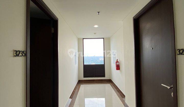 1 unit apartement 2B posisi hook di TransPark Apartement Cibubur 2