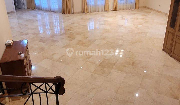 Rumah Bagus Semi Furnish dalam Komplek elit Lebak Bulus Jakarta Selatan 2