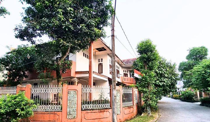 Rumah hook  diperumahan griya Bharawira Tapos Depok 1