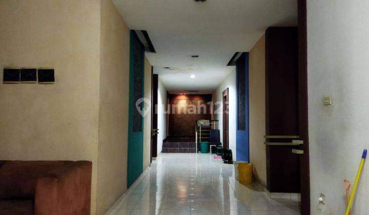 Rumah kost 29.kamar dekat kampus Binus Kemanggisan Palmerah Jakarta Baraat 2