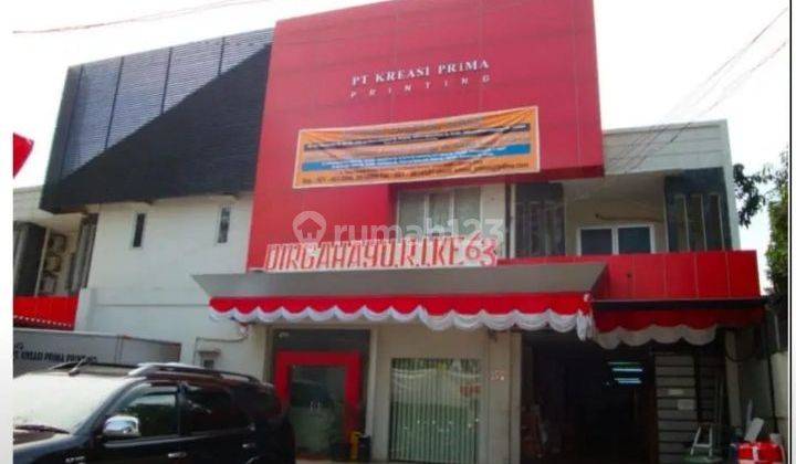 Pabrik/kantor/percetakan berupa tanah dan bangunan dipindok bambu Jakarta Timur 1