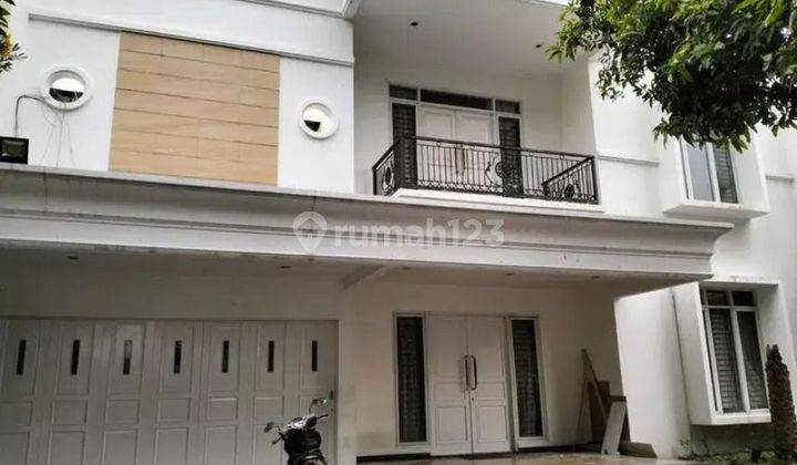 Rumah mewah  dibawah pasaran area Gaharu M P R Cipete Cilandak Jakarta Selatan 1