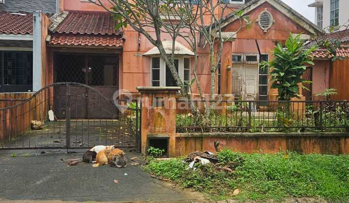 Rumah dengan Tanah 300M2 Ditelaga Kahuripan Sawangan Depok