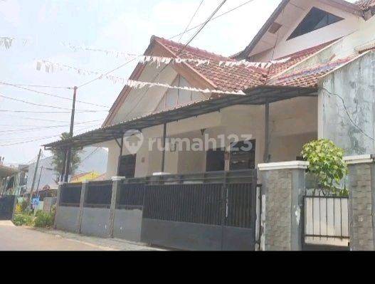 Rumah Asri 2 Lantai +kontrakan 2 Pintu Ditipar Mekarsari Cimanggis Depok Luas.tanah.235m2 1