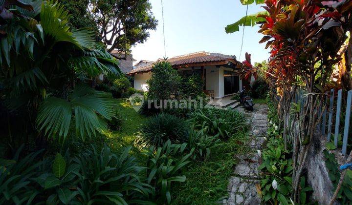 Dijual rumah luas tanah 566m2 cocok untuk kost dekat Kampus Telkom,UPI, Poltek Bandung, NHI di Geger kalong Hilir Sukarasa Sukasari Bandung. Akses motor 2