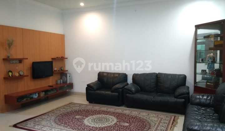 Rumah Bagus Diperumahan Citra Grand Jalan Alternatif Cibubur  2