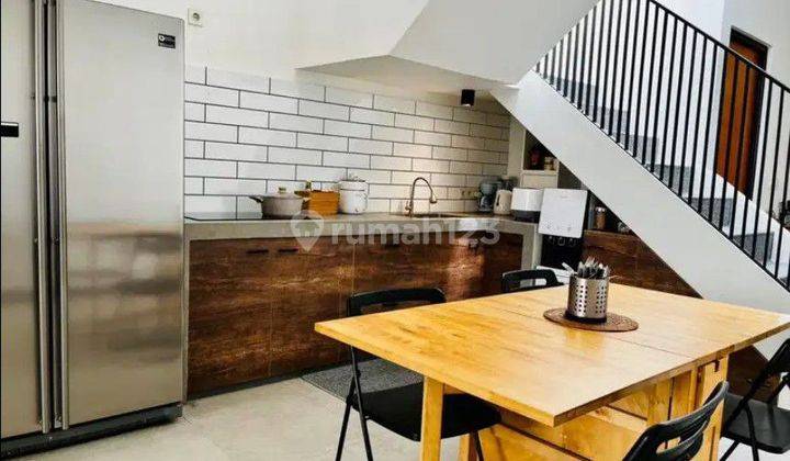 Rumah Modern Minimalis 2 Lantai Di Jalan Mampang Prapatan Jakarta Selatan 2