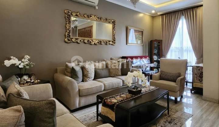 Rumah Privet Pool SHM di Veteran Bintaro Jakarta Selatan 2