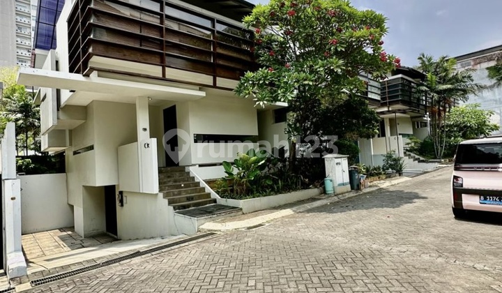 Rumah Cluster One Gate Terdepan Di Kemang Rayajakarta Selatan 1