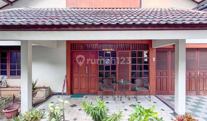 Rumah Lama Di Area Premium Senopati Shm  2