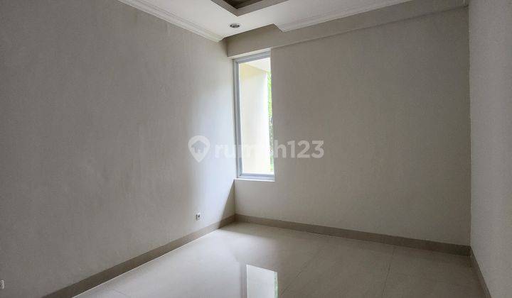 rumah di PURI Cinere 5menit ke MRT lebak bulus