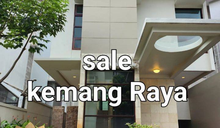 Dijual cepat rumah siap huni dalam cluster dikemang raya, gate jalan raya utama di Kemang sovergn 2