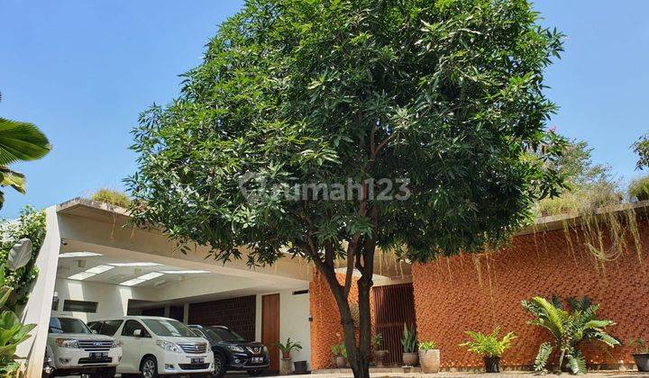 Dijual rumah mewah bagus di pejaten barat SHM 2