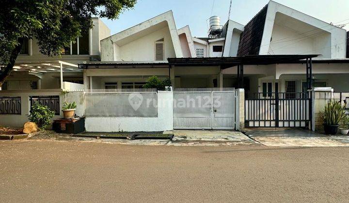 Rumah lama di Bona indah SHM lebar jalan 3mobil jarang ada 1